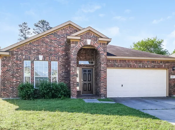 443 Oak Chase Dr, Conroe, TX 77304