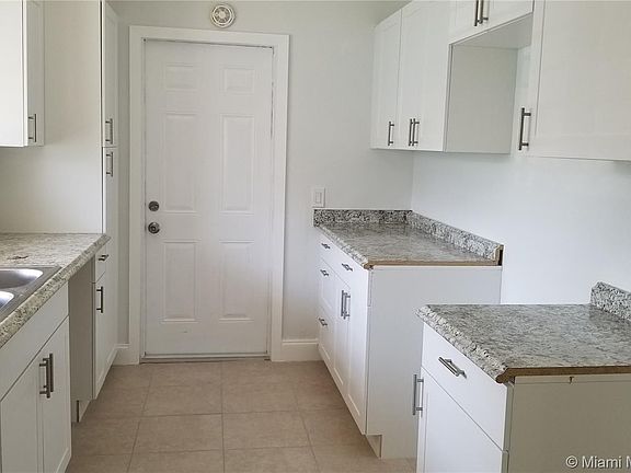 2nd image of 1115 9th St
