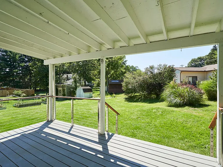 432 Mackinaw Ave — Photo 13