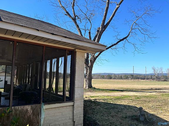 5th image of 280 Blythe McDaniel Dr