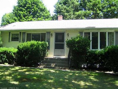 12 Hartshorn St, Killingly, CT, 06239