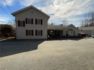 22 High St, Scituate, RI 02831