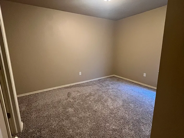 18509 Agua Dr — Photo 19