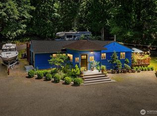 22122 SE 51st Place, Issaquah, WA 98029