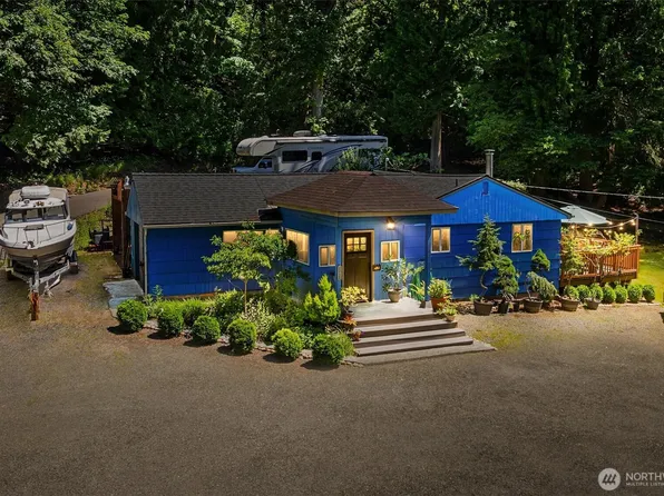 22122 SE 51st Place, Issaquah, WA 98029