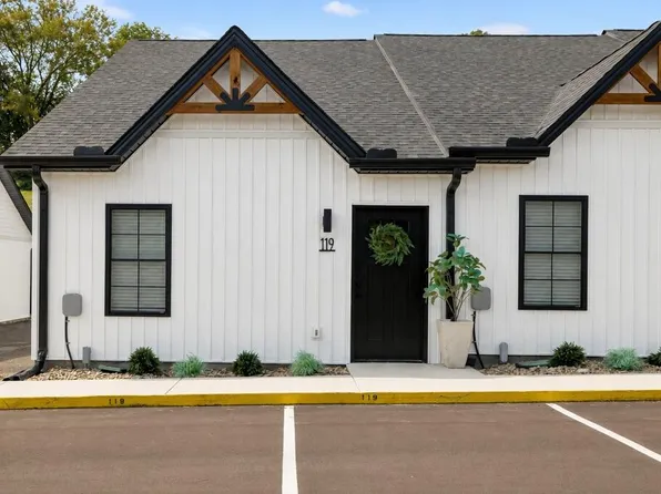 119 Deer Valley Dr E, Gordonsville, TN 38563