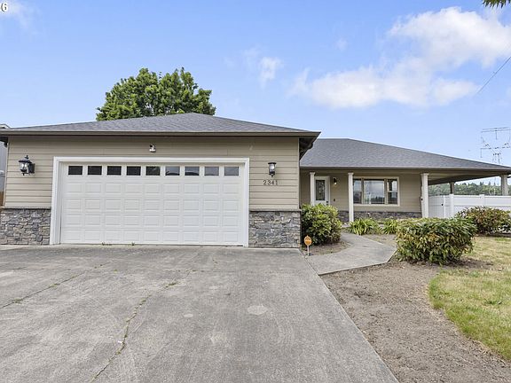 3rd image of 2341 52nd Ave