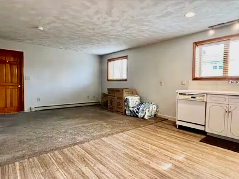 45 Hauman St #1 — Photo 9