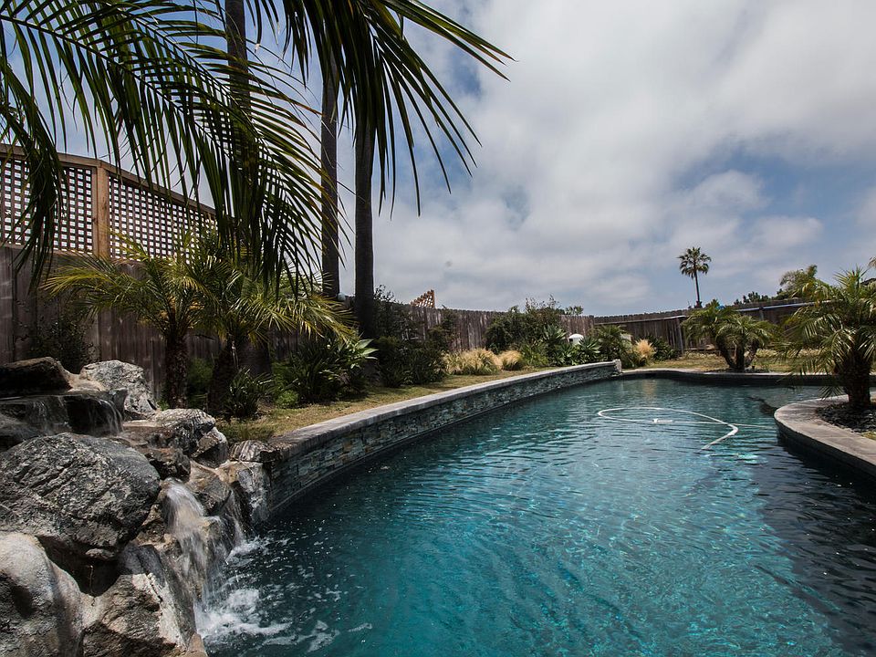 Salt water pebble tech pool