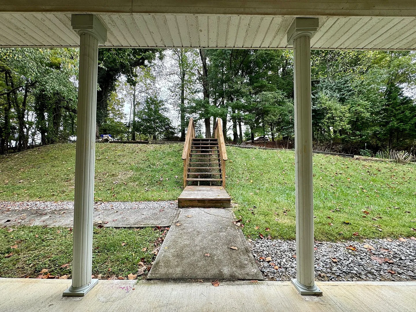Spacious Home With Country Charm 5 Minutes From Downtown Blacksburg — Photo 4