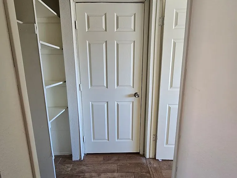 4300 N Lamont St #201 — Photo 12
