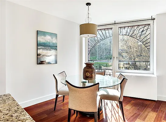 Sold by Warburg | media 19