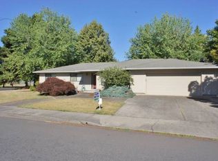 701 NW Michelbook Ln, McMinnville, OR 97128