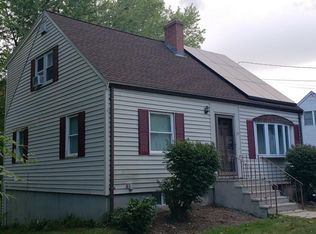 27 Hart St, Woburn, MA 01801