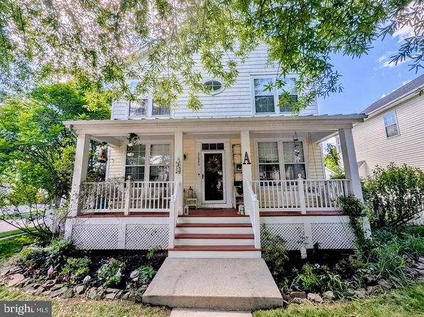 42985 Chesterton St, Ashburn, VA 20147