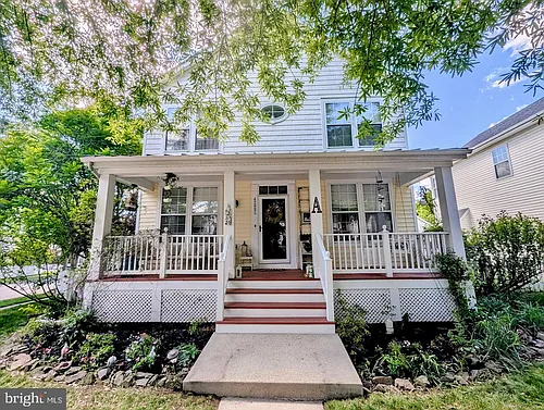 42985 Chesterton St Photo 1