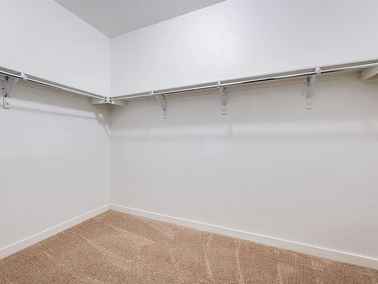 1728 Heron Way — Photo 21
