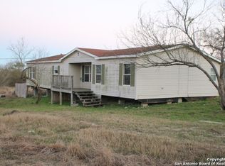 9706 County Road 576, Castroville, TX 78009