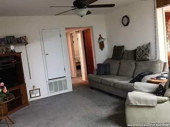5th image of 4626 Dellcrest Dr