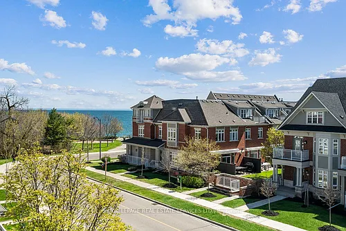 115 Saint Lawrence Dr Photo 1
