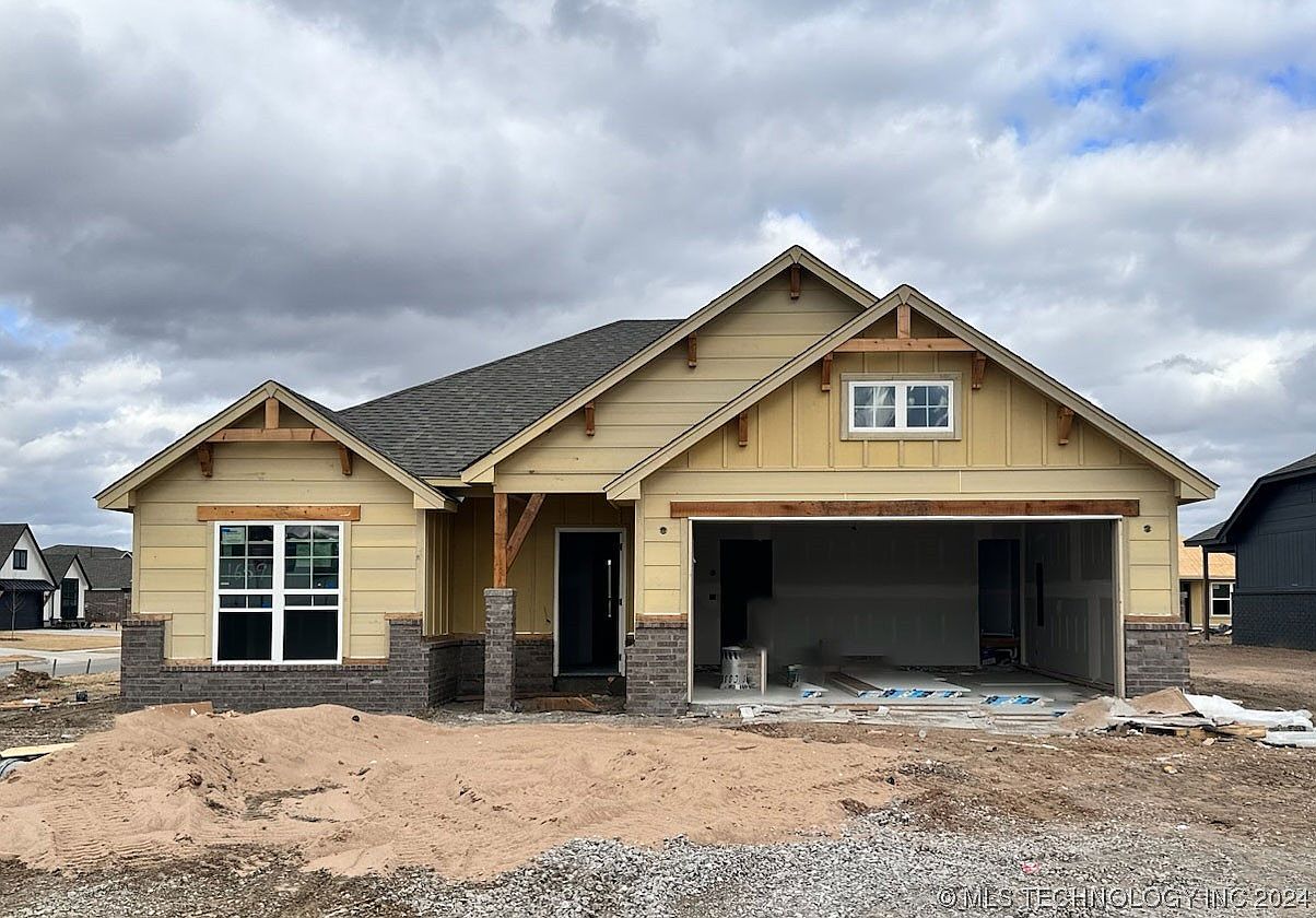 1659 E 138th Pl, Glenpool, OK 74033 MLS 2400352 Zillow