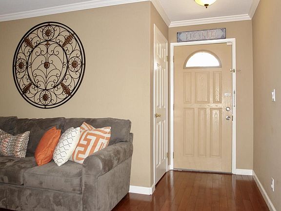4th image of 2115 Turnhouse Ln