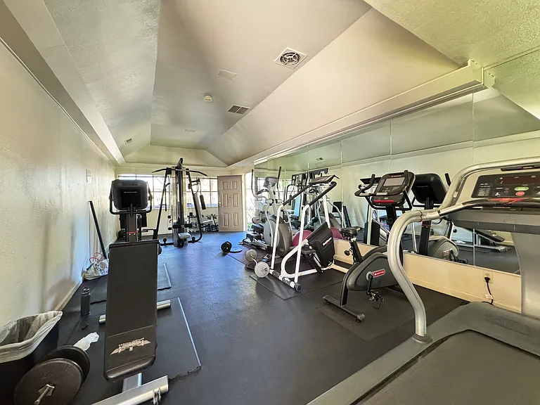 2250 Monroe St #371 — Photo 12