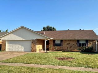 2012 Vanishing Trl, Edmond, OK 73013