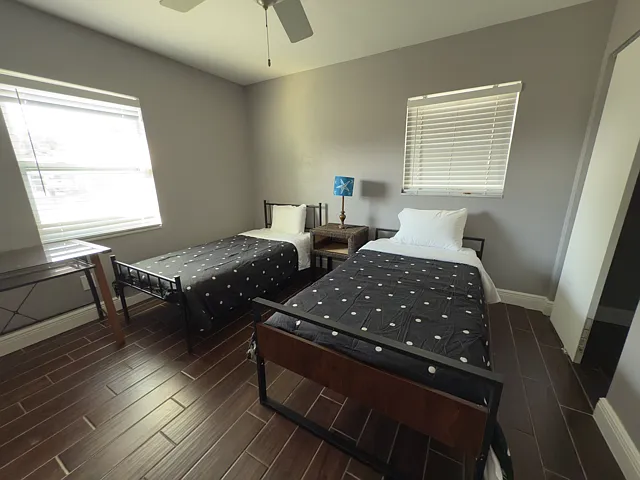 5815 Oxford Dr — Photo 31