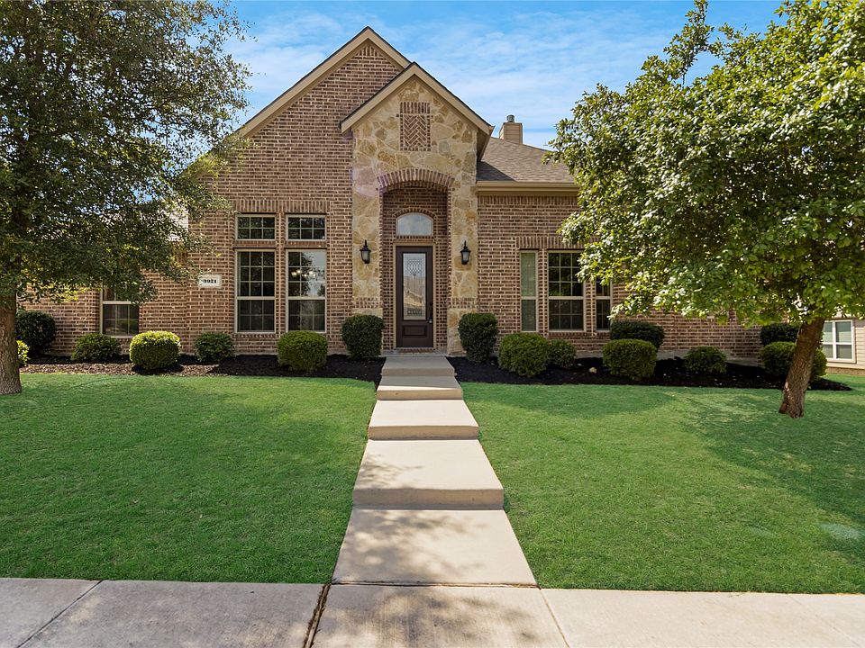 1st image of 3921 Cameron Ln