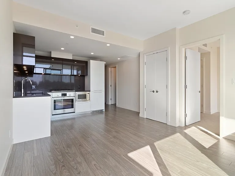 6288 Cassie Ave #506 — Photo 15