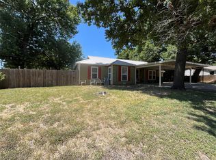 301 Briggs St, Waxahachie, TX 75165