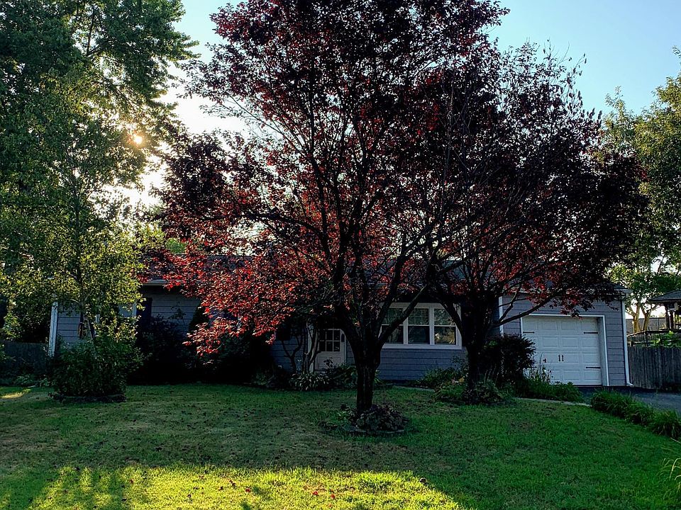 1st image of 633 Texas Dr