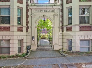 125 Warren Ave N APT M, Seattle, WA 98109