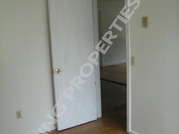 5th image of 773 Main St #1