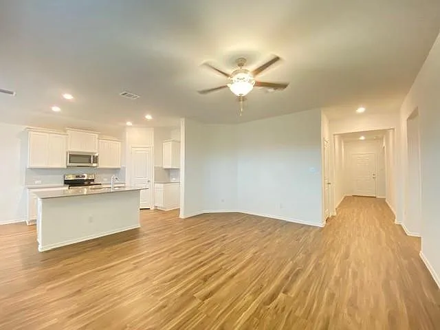426 Bluejack Way — Photo 2