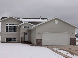 3629 Jackson Ave, Spirit Lake, IA 51360