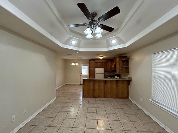2nd image of 1205 S Palm Dr #4