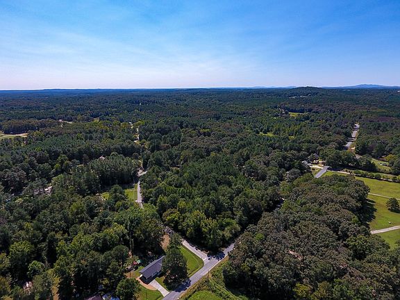 5th image of June Kemp Rd