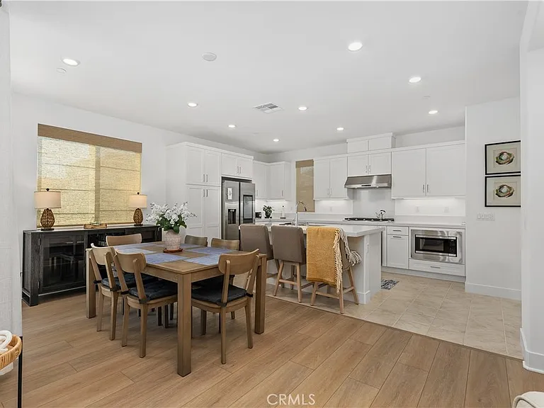 291 Heartland Way — Photo 15