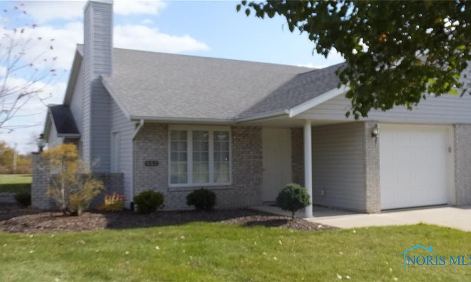 1st image of 687 Deerwood Dr