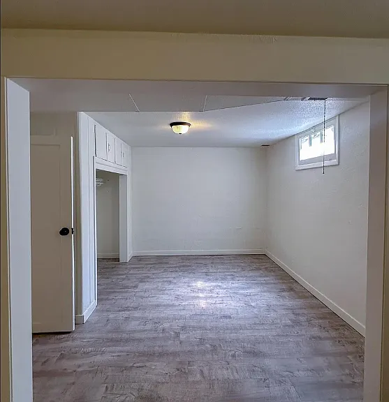 305 1/2 SE Jackson St #A — Photo 13