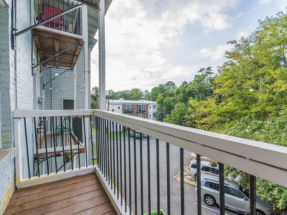 2500Kavanaugh_C1-1717