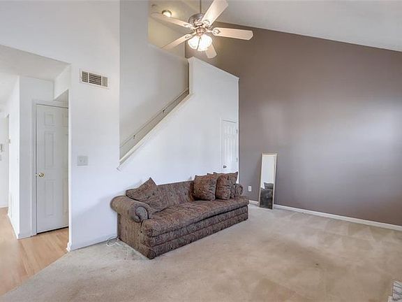 4th image of 6492 Wellington Chase Ct