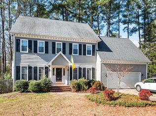 6 Brunswick Ct, Chapel Hill, NC 27705