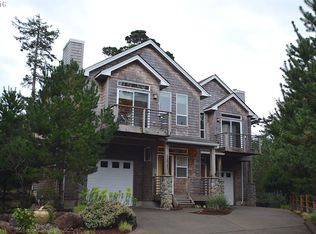 388 1st St, Manzanita, OR 97130