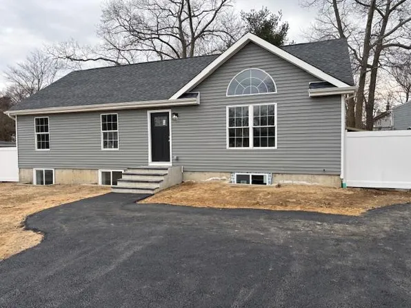 38 Central, Medford, NY 11763