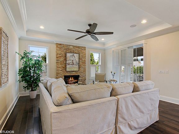 5th image of 1915 Amberley Ct Lot 12
