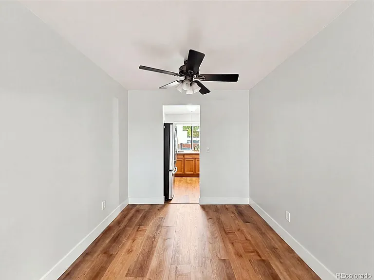 1050 S Monaco Street Pkwy — Photo 5