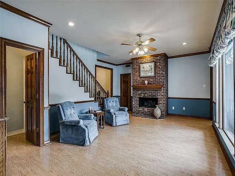 4652 Portrait Ln — Photo 7